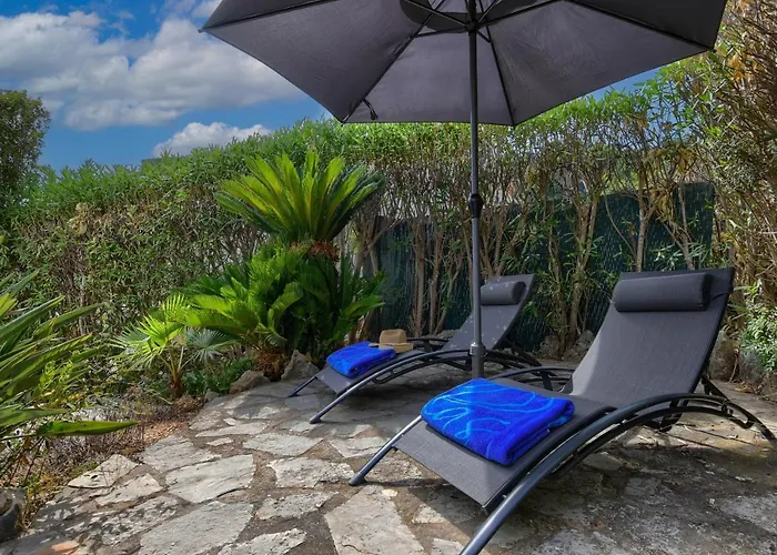 Corto By Aguilarent * Denia